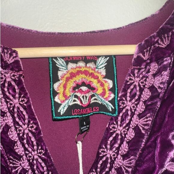 Johnny Was NWT $365 Henley Voyager Tunic Velvet Embroidered Purple Size Large - Picture 3 of 8